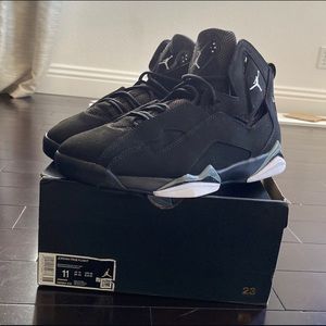 Jordan 6 True Flight